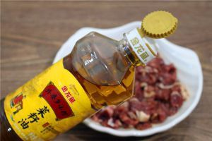 金龍魚膠口感怎么樣啊，金龍魚膠與黃花魚膠口感對比，金龍魚膠燉湯食譜推薦