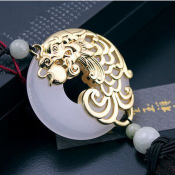龍魚掛件（翡翠龍魚掛件價(jià)格趨勢(shì)分析玉雕龍魚掛件價(jià)格趨勢(shì)分析）
