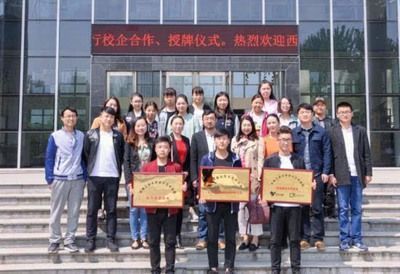 金龍魚獎學金多少錢河南工業(yè)大學，河南工業(yè)大學管理學院官網(wǎng)公示金龍魚獎學金具體金額