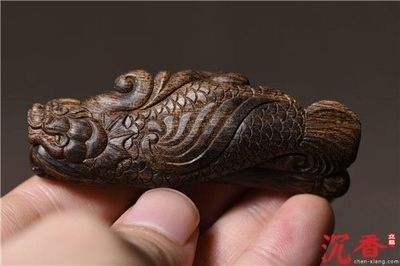龍魚雕件