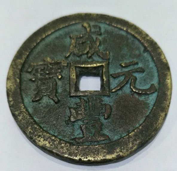 國產元寶鳳凰和進口元寶鳳凰的區別在哪里：國產元寶鳳凰和進口元寶鳳凰在多個方面存在一定的差異 國產元寶鳳凰和進口元寶鳳凰的區別在哪里：國產元寶鳳凰和進口元寶鳳凰在多個方面存在一定的差異 元寶鳳凰魚百科 第4張