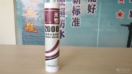 玻璃膠粘魚缸能用幾年嗎，不同魚缸材質(zhì)對比分析魚缸漏水補救方法介紹