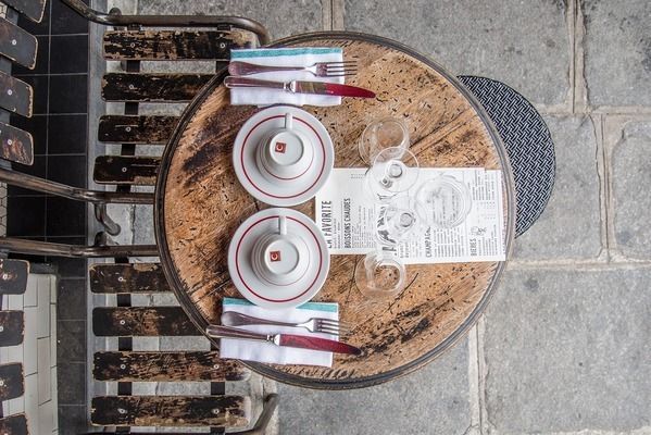 口碑好的魚缸，口碑好的魚缸內部系統介紹超白玻璃魚缸購買指南