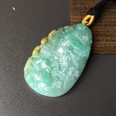 龍魚掛件怎么佩戴vs祥龍魚場：祥龍魚場龍魚掛件的佩戴方式
