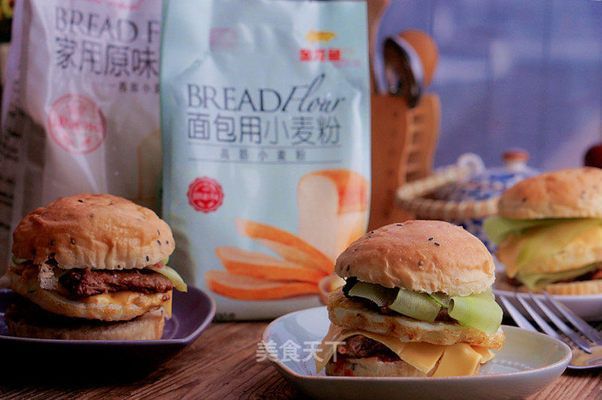 圖騰金龍魚自制漢堡食譜：圖騰金龍魚自制漢堡