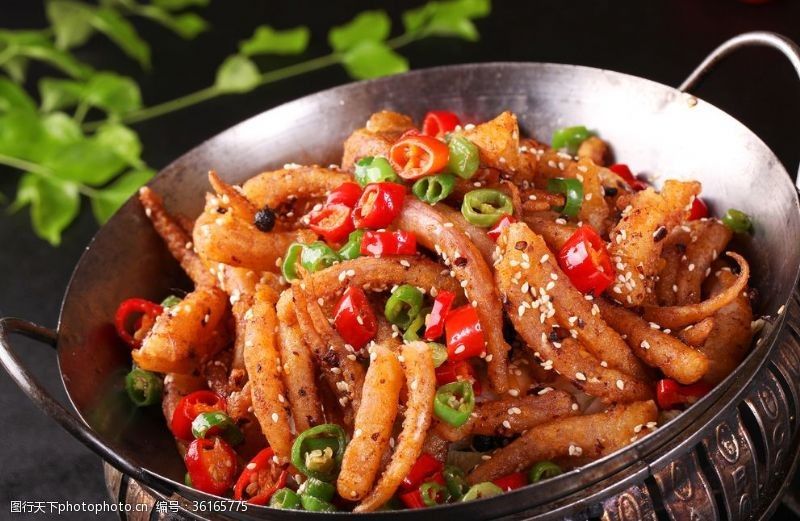 小魚缸壁掛過濾器推薦(魚缸壁掛式過濾器使用方法)