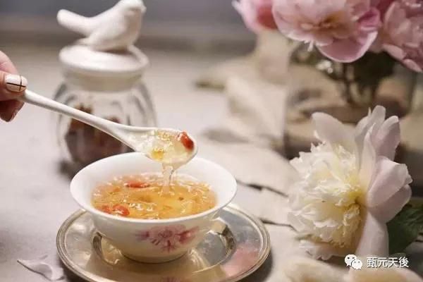 四大神獸魚指什么魚？揭秘傳統文化中的靈魚象征，揭秘四大神獸魚，傳統文化中的靈魚象征解析