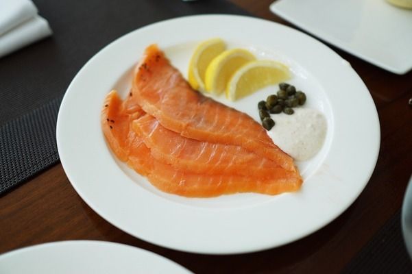 元寶鳳凰魚專用飼料配方：元寶鳳凰魚專用飼料品牌推薦,自制元寶鳳凰魚飼料蛋白質含量