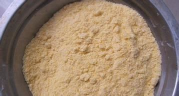 如何自制星點金龍魚幼魚餌料：星點金龍魚幼魚餌料保存方法，星點金龍魚幼魚營養需求詳解