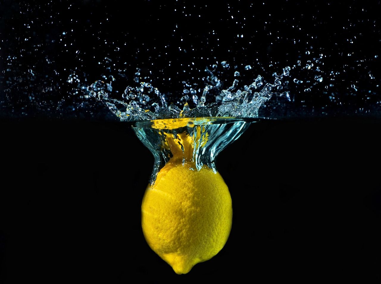 紅龍魚變色過(guò)程圖片大全視頻大全視頻大全視頻推薦，紅龍魚發(fā)色過(guò)程圖片大全視頻