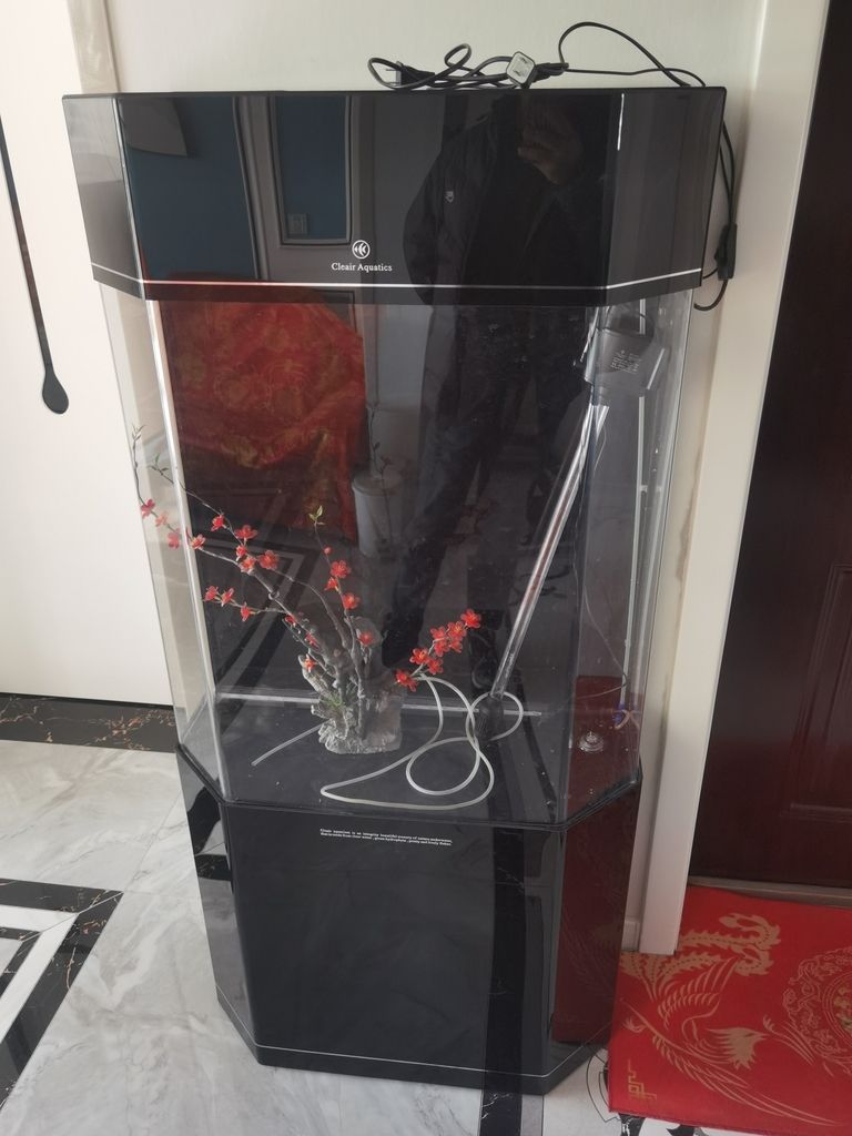 【轉(zhuǎn)讓】亞克力魚缸，使用僅3個月，9成新 【轉(zhuǎn)讓】亞克力魚缸，使用僅3個月，9成新 龍魚論壇