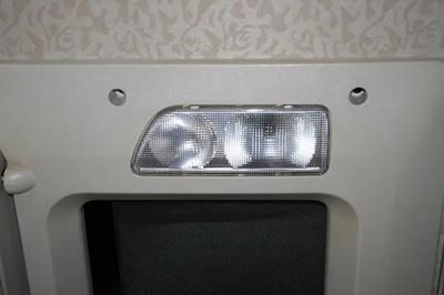 馬印增艷燈放側燈還是頂燈效果好呢：馬印增艷燈放側燈效果好