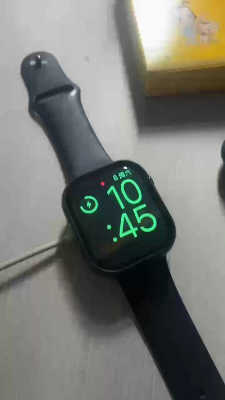 壓成與小魚，二者并存，背后故事及關聯全解析