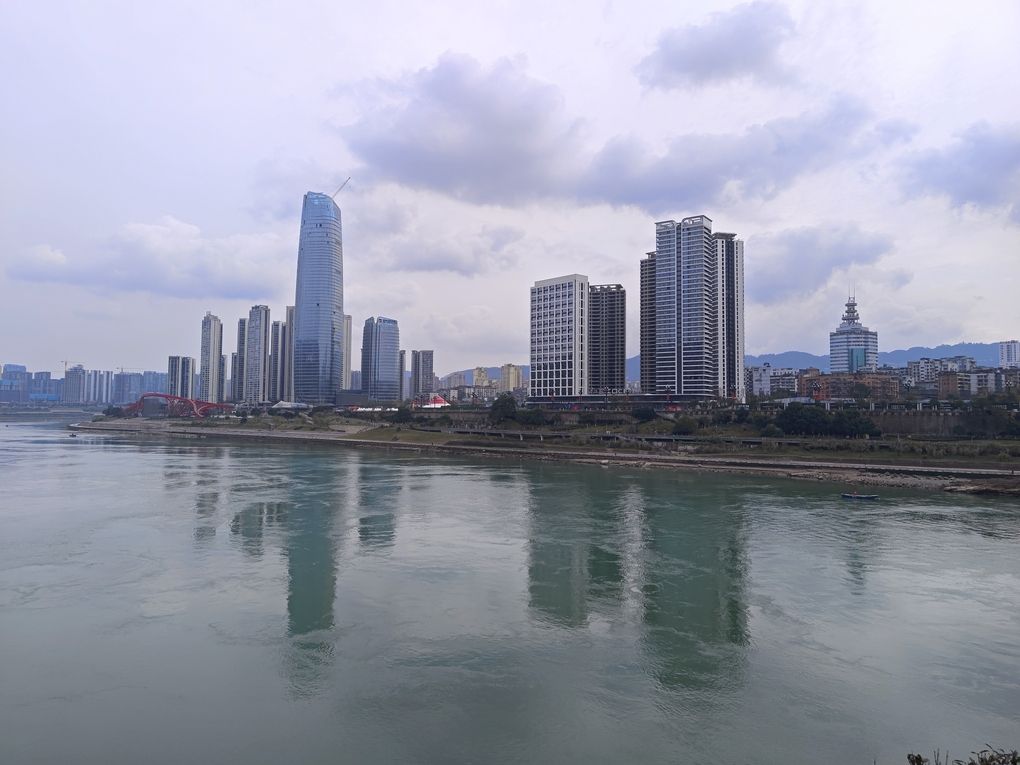 你未提供具體的內容，我暫時無法生成符合要求的長標題。