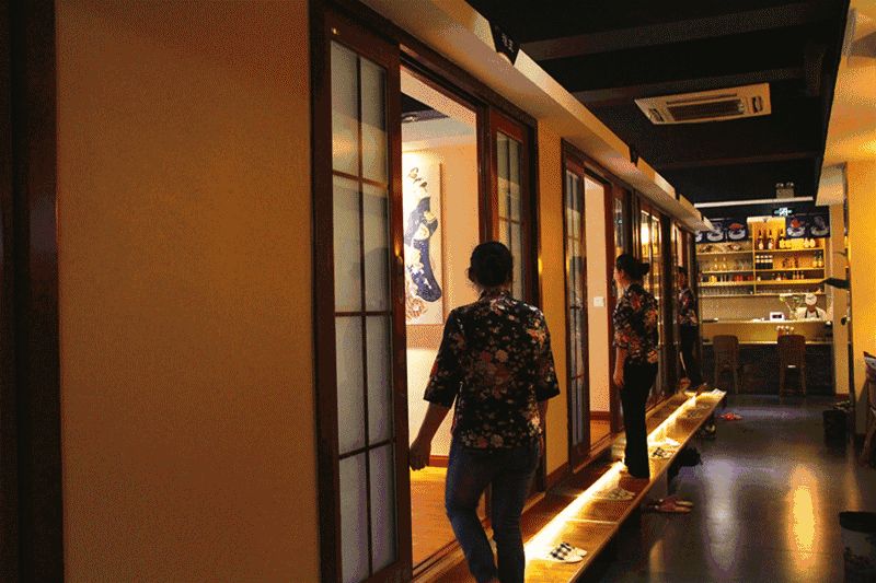 水族館店鋪適合放什么擺件呢（水族館店鋪擺件推薦）