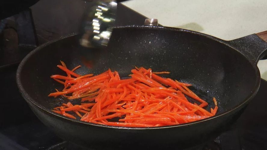 星點(diǎn)金龍魚營養(yǎng)均衡食譜推薦:中魚期星點(diǎn)金龍魚營養(yǎng)補(bǔ)充方法,成年星點(diǎn)金龍魚健康飲食指南 金龍魚百科 第6張 星點(diǎn)金龍魚營養(yǎng)均衡食譜推薦:中魚期星點(diǎn)金龍魚營養(yǎng)補(bǔ)充方法,成年星點(diǎn)金龍魚健康飲食指南 星點(diǎn)金龍魚營養(yǎng)均衡食譜推薦:中魚期星點(diǎn)金龍魚營養(yǎng)補(bǔ)充方法,成年星點(diǎn)金龍魚健康飲食指南 金龍魚百科 第6張