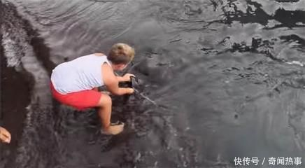 魟魚翻過來了能搶救過來嗎有毒嗎：魟魚翻過來了能搶救嗎
