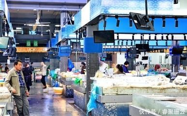水族館怎么建的：水族館建設需要考慮多種因素和吸引游客并教育水族館建設