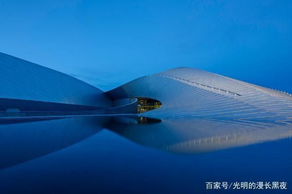 水族館建筑：廣州白云機場水族館歷史變遷,藍色星球水族館特色展覽 水族館建筑：廣州白云機場水族館歷史變遷,藍色星球水族館特色展覽 水族館百科（水族館加盟） 第2張