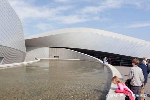 水族館建筑：廣州白云機場水族館歷史變遷,藍色星球水族館特色展覽 水族館建筑：廣州白云機場水族館歷史變遷,藍色星球水族館特色展覽 水族館百科（水族館加盟） 第4張