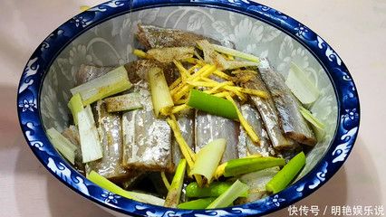 三條龍魚不能亂戴，揭秘風水禁忌與佩戴之道，三條龍魚佩戴風水禁忌全解析