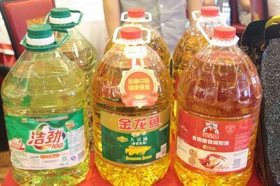 30厘米的魚缸造景要多少斤水草泥 30厘米的魚缸造景要多少斤水草泥 魚缸百科 第1張