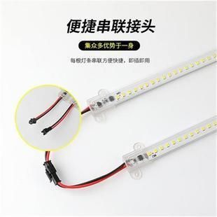 led燈帶做魚缸燈簡(jiǎn)單：led燈帶的使用注意事項(xiàng)需要注意防水、電阻、亮度和顏色等方面的問(wèn)題