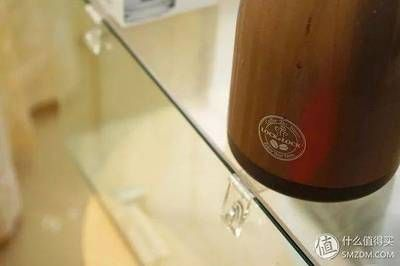 502膠能用在魚缸內(nèi)嗎？：502膠水在魚缸中的使用