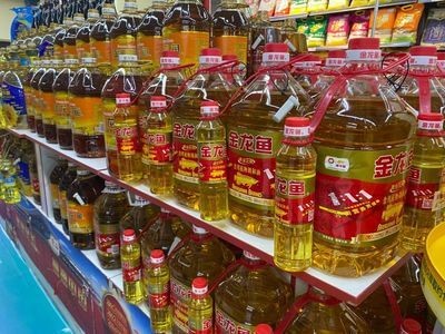 金龍魚怎么選擇顏色的，金龍魚燈光選擇技巧金龍魚燈光選擇技巧