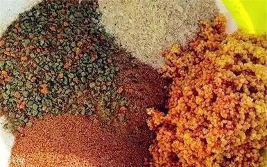 金龍一般養幾只好家里：金龍一般養幾只好家里的