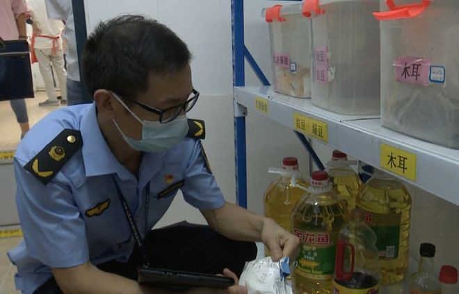 鎮江龍魚vs祥龍魚場（探討鎮江龍魚與祥龍魚場的區別之前，我們需要明確對象） 鎮江龍魚vs祥龍魚場（探討鎮江龍魚與祥龍魚場的區別之前，我們需要明確對象） 全國水族館企業名錄 第2張
