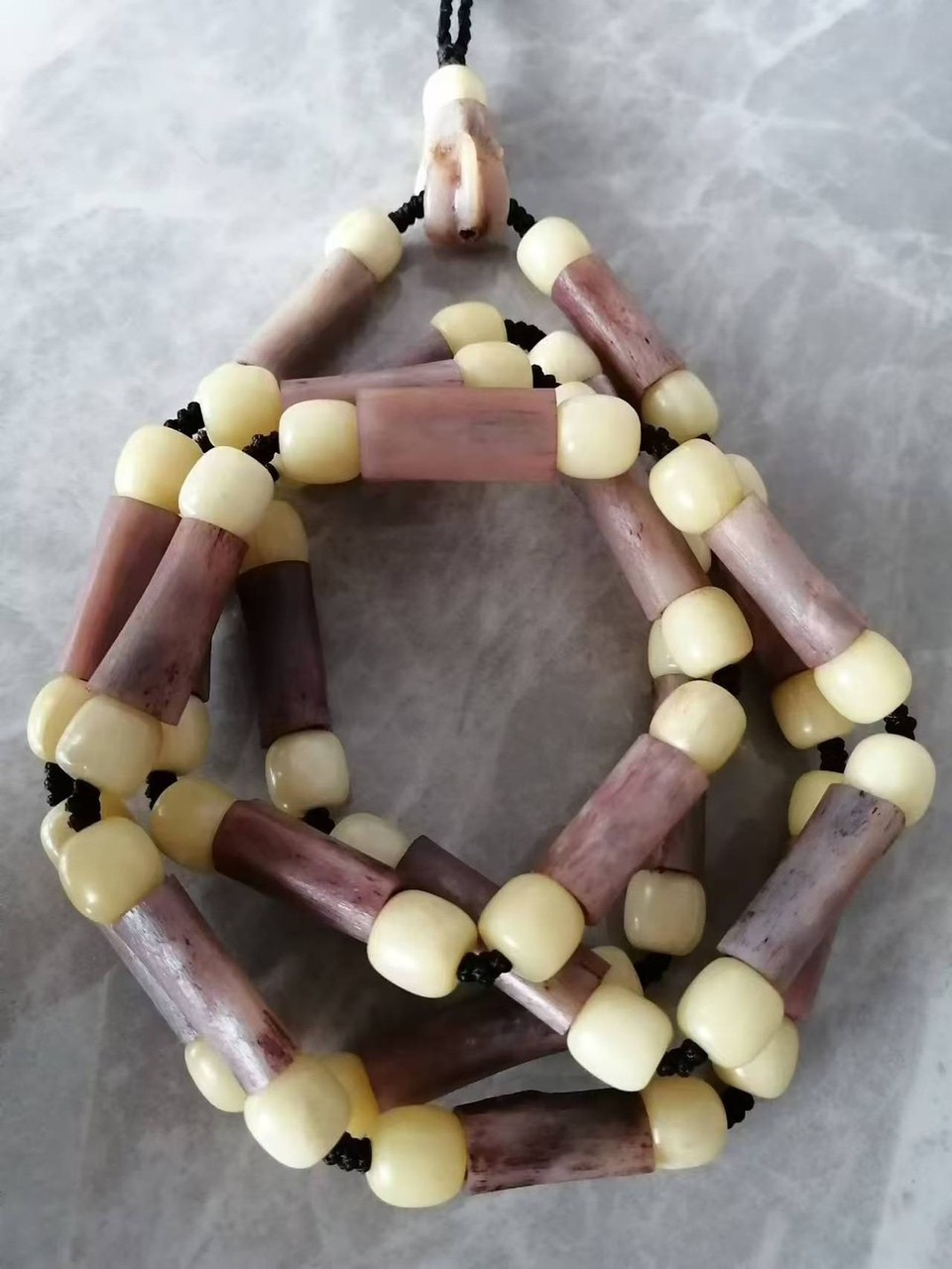 俄羅斯的特產(chǎn)大灰的趾骨
