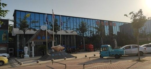 濮陽水族館vs祥龍魚場（探討濮陽水族館與祥龍魚場之間的差異，我們需要明確基本信息和特點）
