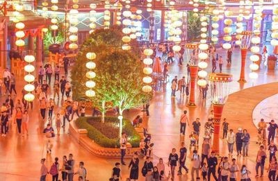 黃岡水族館vs祥龍魚場(chǎng)（探討黃岡水族館與祥龍魚場(chǎng)之間的差異之前需要明確基本信息）