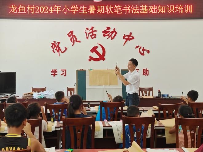 河池龍魚vs祥龍魚場（探討河池龍魚與祥龍魚場的對比之前，我們需要明確兩者所代表內容）