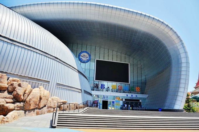 阿克蘇水族館vs祥龍魚場（中國新疆阿克蘇水族館阿克蘇水族館和祥龍魚場的選擇）