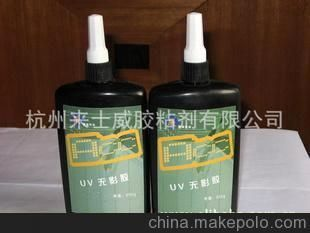 玻璃魚缸用什么膠粘最好：如何選擇合適的玻璃膠 玻璃魚缸用什么膠粘最好：如何選擇合適的玻璃膠 魚缸百科 第4張