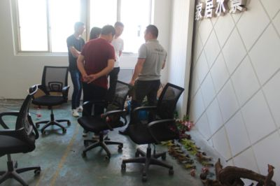 赤峰水族館vs祥龍魚場（赤峰水族館和祥龍魚場哪個好）