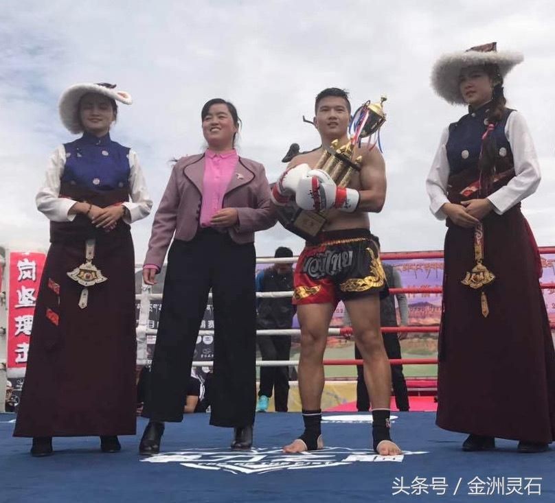 黃南藏族自治州龍魚vs祥龍魚場(黃南藏族自治州的龍魚與祥龍魚場的信息) 全國水族館企業(yè)名錄 第4張 黃南藏族自治州龍魚vs祥龍魚場(黃南藏族自治州的龍魚與祥龍魚場的信息) 黃南藏族自治州龍魚vs祥龍魚場(黃南藏族自治州的龍魚與祥龍魚場的信息) 全國水族館企業(yè)名錄 第4張