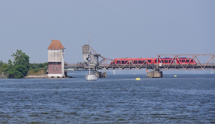 大慶市薩爾圖區(qū)百川匯海水族館（大慶市薩爾圖區(qū)百川匯海水族館電話） 大慶市薩爾圖區(qū)百川匯海水族館（大慶市薩爾圖區(qū)百川匯海水族館電話） 全國(guó)水族館企業(yè)名錄 第2張