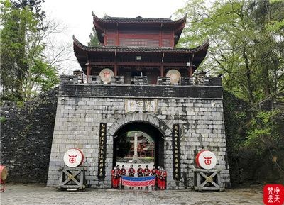 銅仁龍魚vs祥龍魚場（“銅仁龍魚”與“祥龍魚場”）