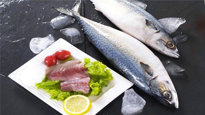 魟魚(yú)營(yíng)養(yǎng)均衡飼料配方：[需手動(dòng)填充]魚(yú)營(yíng)養(yǎng)均衡的飼料配方