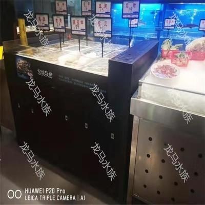 超市水產(chǎn)魚(yú)缸：超市水產(chǎn)魚(yú)缸價(jià)格區(qū)間大致在幾千元至數(shù)萬(wàn)元之間
