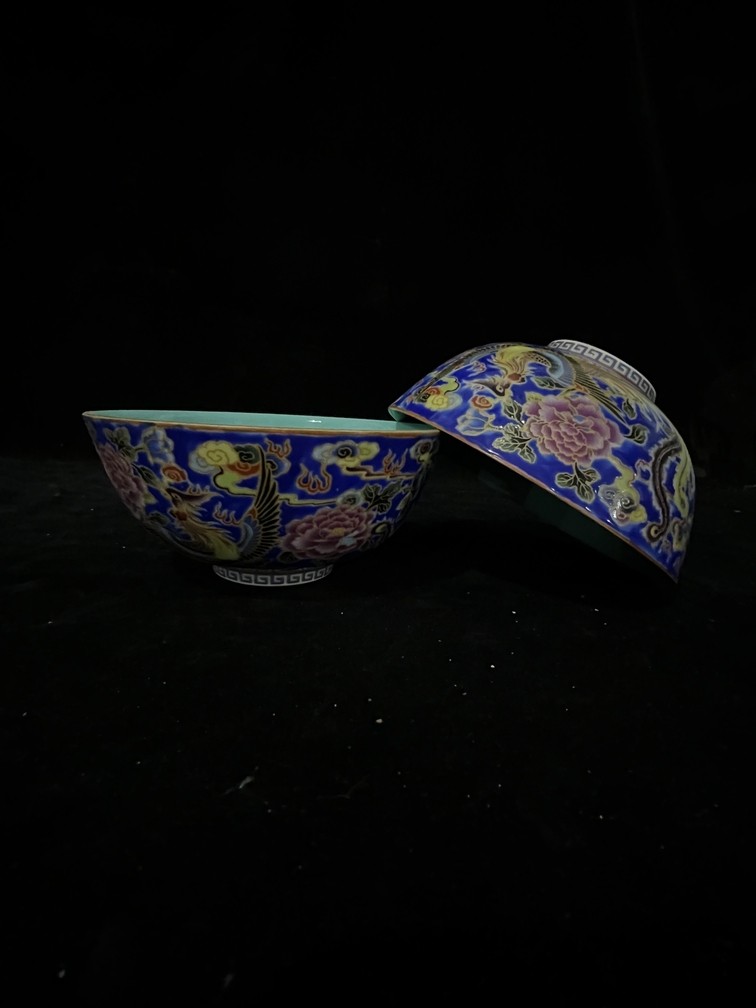 粉彩瓷器