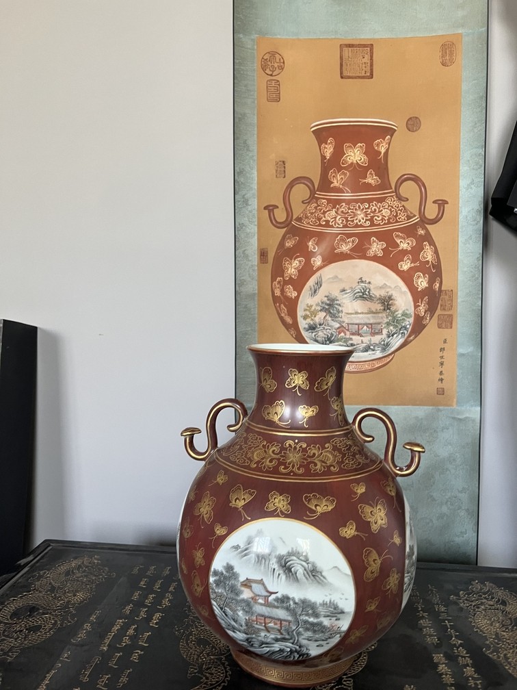礬紅描金雙耳尊