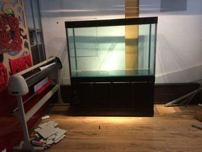 玻璃魚缸樣品：有機玻璃魚缸定制服務