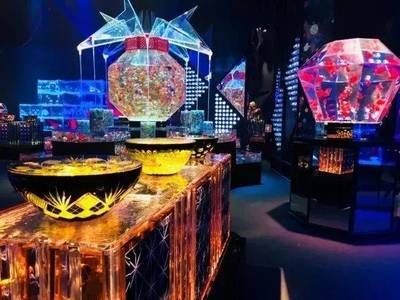 成品魚缸玻璃能切割嗎視頻：成品魚缸的玻璃切割技巧在制作過程中需要注意一些細節問題