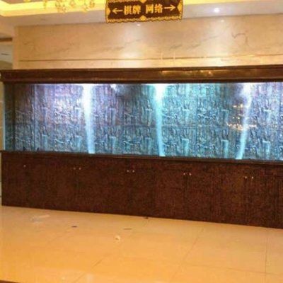 玻璃店做魚缸多少錢一平方：玻璃店做魚缸多少錢一平方玻璃價格一般在幾百元左右