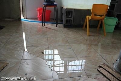 瓷磚可以用來做魚缸么視頻：瓷磚可以用來制作魚缸嗎？