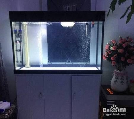 威海經(jīng)濟技術(shù)開發(fā)區(qū)新都老兵水族館（威海老兵海洋溫泉電話）